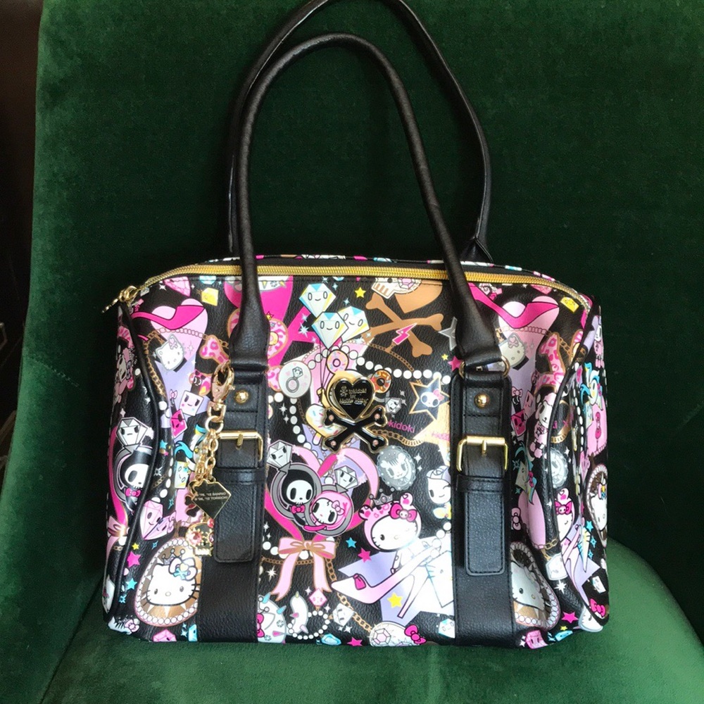 🌈Retired🌈 Tokidoki Hello Kitty purse.